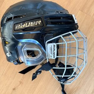 #028 Casco Bauer