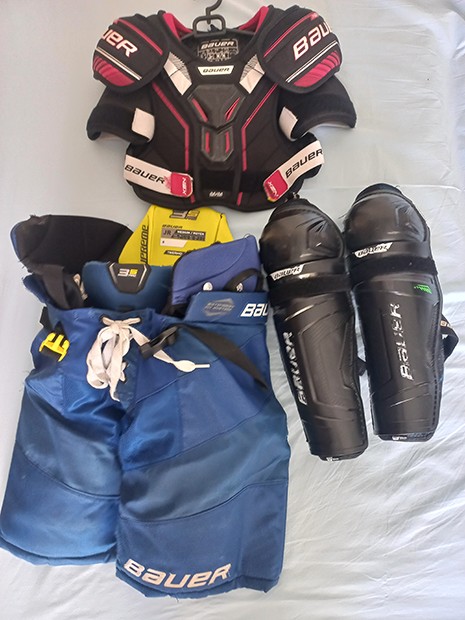#038 Pantaloni Hockey-Corazza-Parastinchi